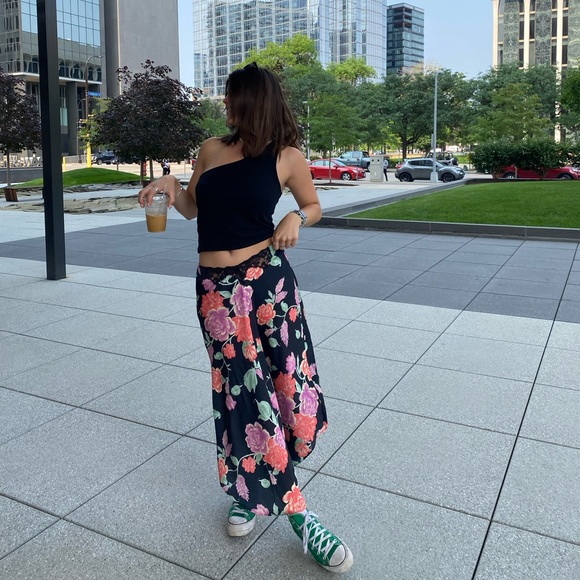 Meet your Posher, Jacquelyn - Picture 2 of 5